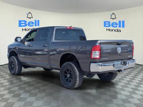 2022 RAM 2500 Big Horn Crew Cab 4x4 6'4' Box