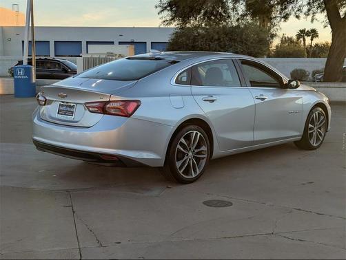 2021 Chevrolet Malibu FWD LT