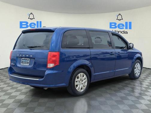 Indigo Blue Clearcoat 2018 Dodge Grand Caravan SE