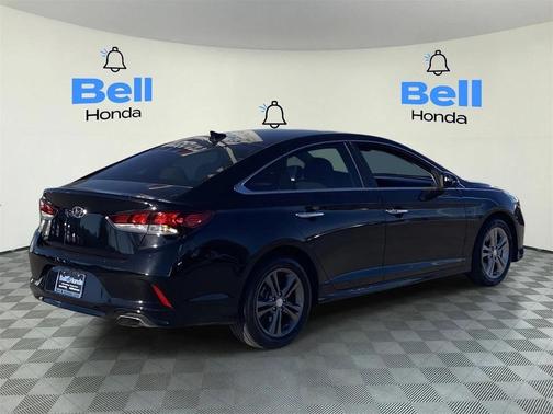 2018 Hyundai SONATA SEL