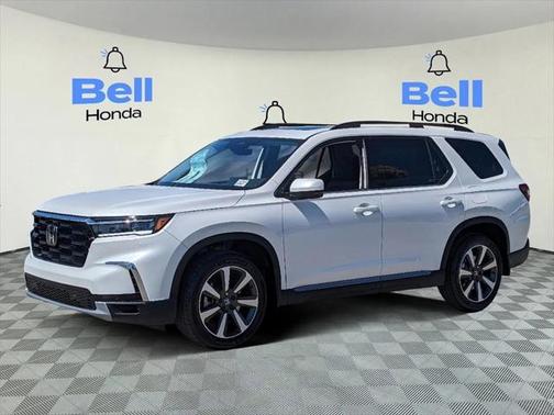 2025 Honda Pilot Touring 8-Passenger