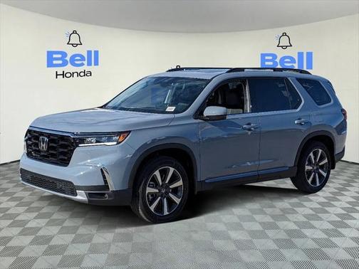 2025 Honda Pilot Touring 8-Passenger