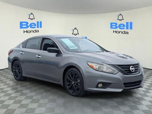 Gun Metallic 2018 Nissan Altima 2.5 SR
