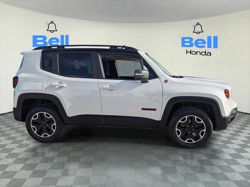 2017 Jeep Renegade Trailhawk