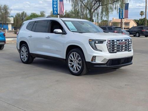 2025 GMC Acadia Denali