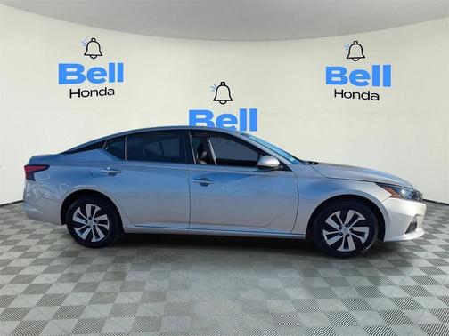 2022 Nissan Altima S FWD