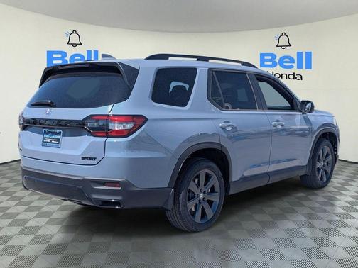 Sonic Gray Pearl 2026 Honda Pilot Sport