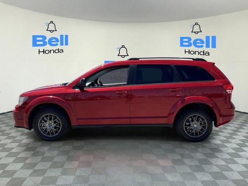 Redline 2 Coat Pearl 2016 Dodge Journey SE