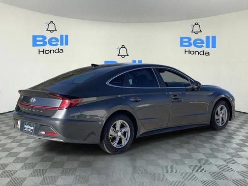 2023 Hyundai SONATA SE