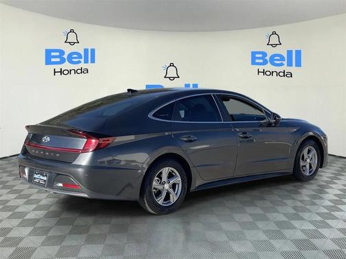 2023 Hyundai SONATA SE