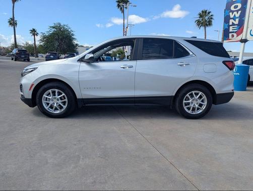 Silver Ice Metallic 2022 Chevrolet Equinox 1LT