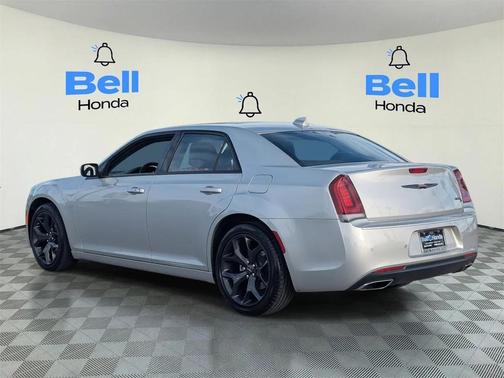 2023 Chrysler 300 S