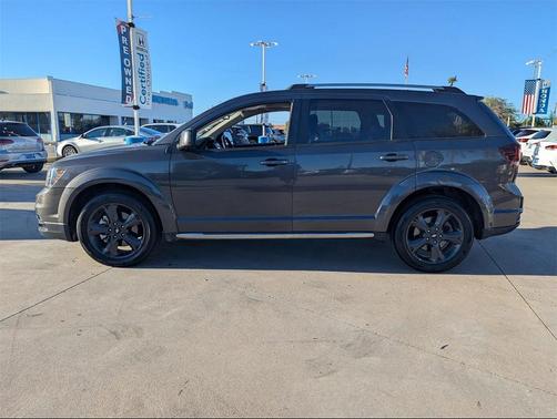 2020 Dodge Journey Crossroad