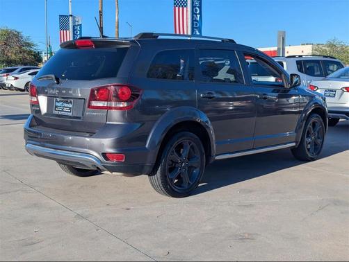 2020 Dodge Journey Crossroad