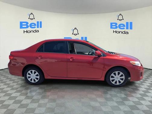 2011 Toyota Corolla LE