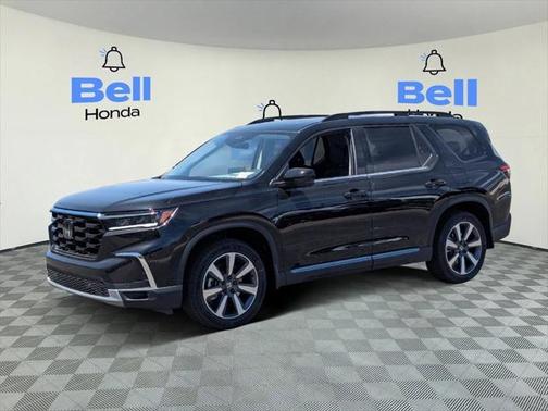 2025 Honda Pilot Touring 8-Passenger