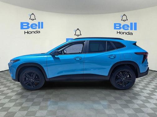 Marina Blue Metallic 2025 Chevrolet Trax FWD ACTIV