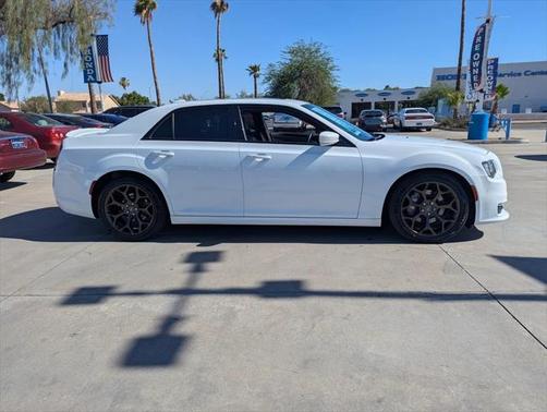 2017 Chrysler 300 S
