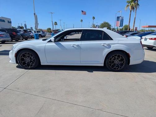 2017 Chrysler 300 S