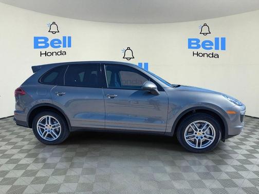 2017 Porsche Cayenne S