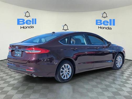 2017 Ford Fusion S