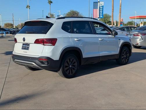 2022 Volkswagen Taos 1.5T S