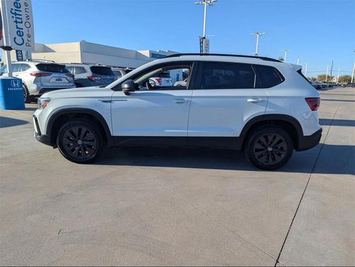 2022 Volkswagen Taos 1.5T S