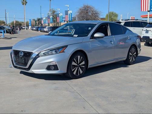 2020 Nissan Altima 2.5 SV