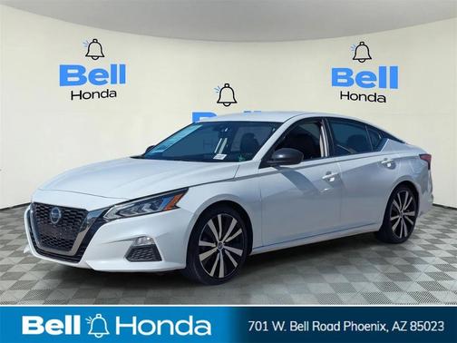 2020 Nissan Altima SR FWD