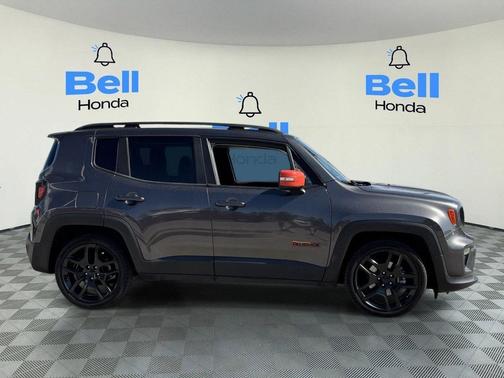 Granite Crystal Metallic Clearcoat 2020 Jeep Renegade Latitude
