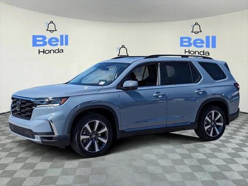 2025 Honda Pilot Touring 8-Passenger