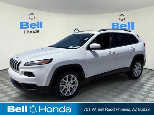 Bright White Clearcoat 2017 Jeep Cherokee Latitude
