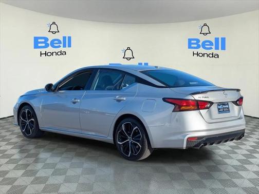 2023 Nissan Altima SR FWD
