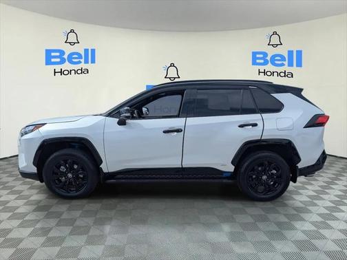2023 Toyota RAV4 Hybrid SE