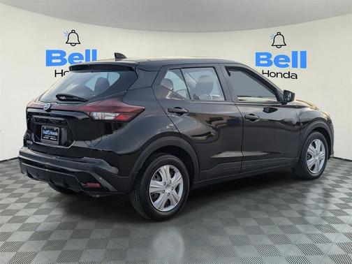 2021 Nissan Kicks S