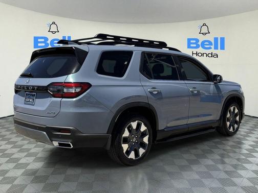 SONIC GRAY 2026 Honda Pilot Elite