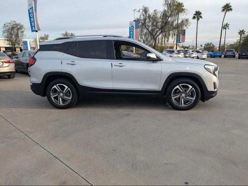 2021 GMC Terrain SLT