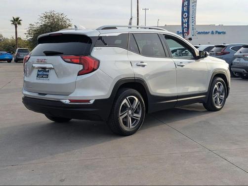 2021 GMC Terrain SLT