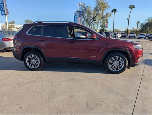 2021 Jeep Cherokee Latitude Lux