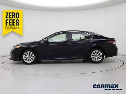 Black 2018 Toyota Camry LE