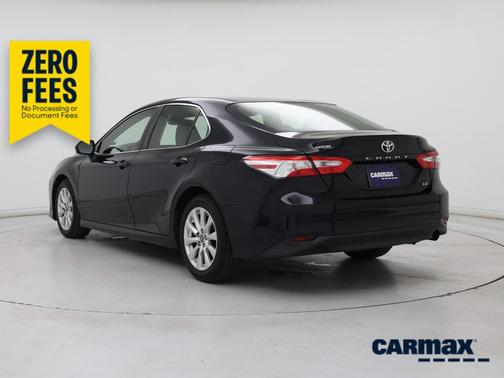 Black 2018 Toyota Camry LE