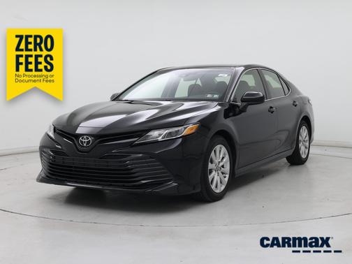 Black 2018 Toyota Camry LE