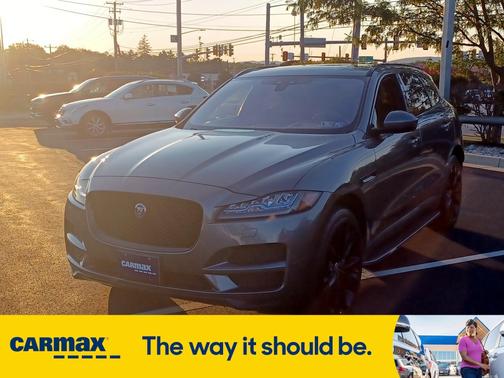 2017 Jaguar F-PACE Prestige