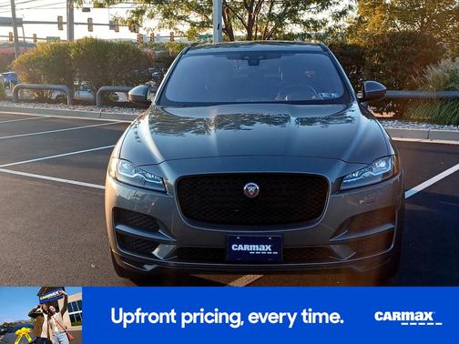 2017 Jaguar F-PACE Prestige