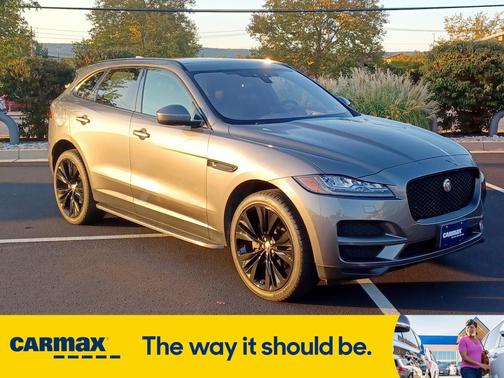 2017 Jaguar F-PACE Prestige