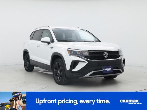 White 2024 Volkswagen Taos SE