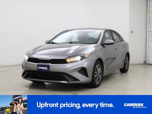 Gray 2022 Kia Forte LXS