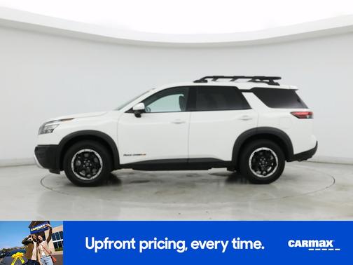 White 2023 Nissan Pathfinder Rock Creek