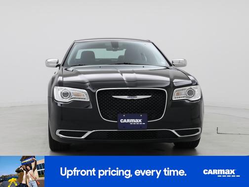 2019 Chrysler 300 Touring L