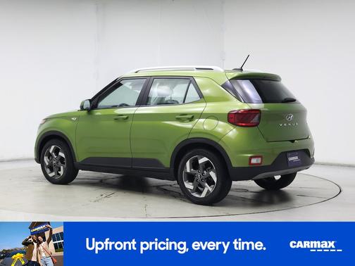 2023 Hyundai VENUE SEL